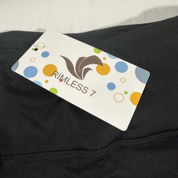 Rimless 7 Women's High-Waisted Black Yoga Pants with Pockets, Size M - Picture 3 of 6